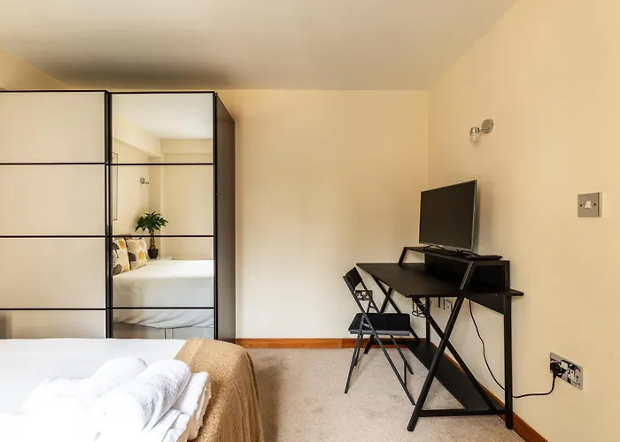 St George's W Private Parking By The Harbour Casa vacanze