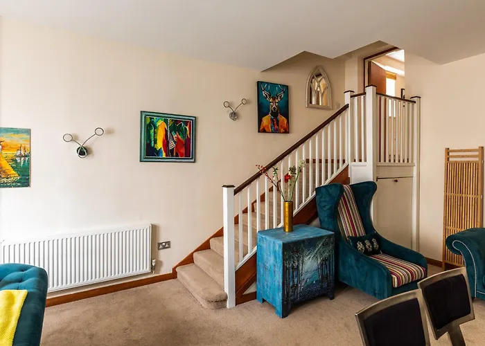 St George's W Private Parking By The Harbour * Bristol