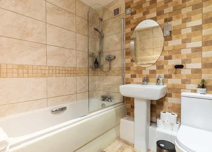 St George's W Private Parking By The Harbour Vakantiehuis