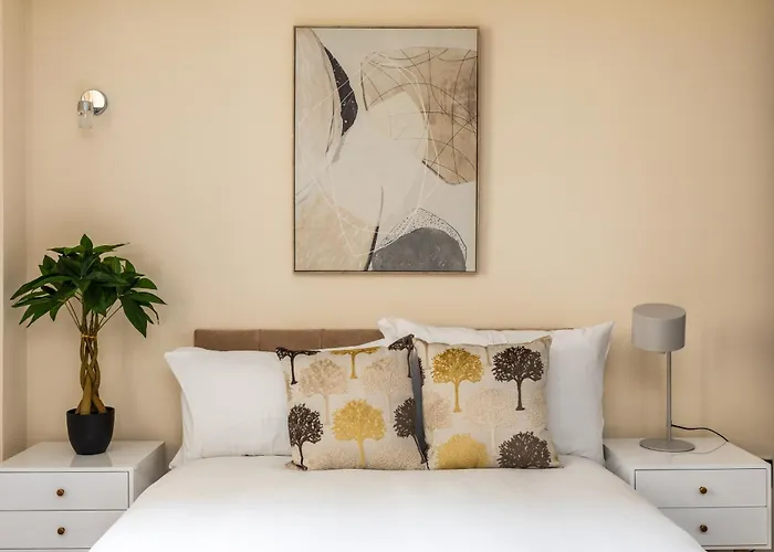 St George's W Private Parking By The Harbour Casa de Férias *